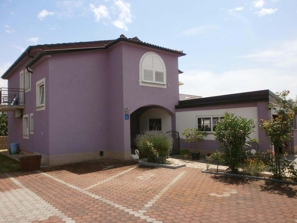 Villa Lory Krk Krk Town Exterior foto